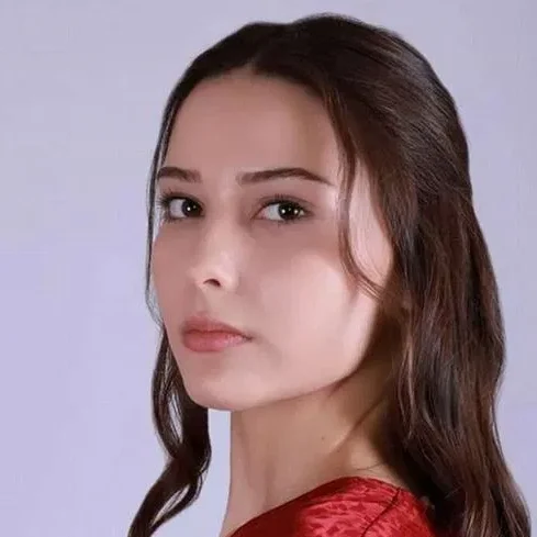 Elçin Zehra İrem